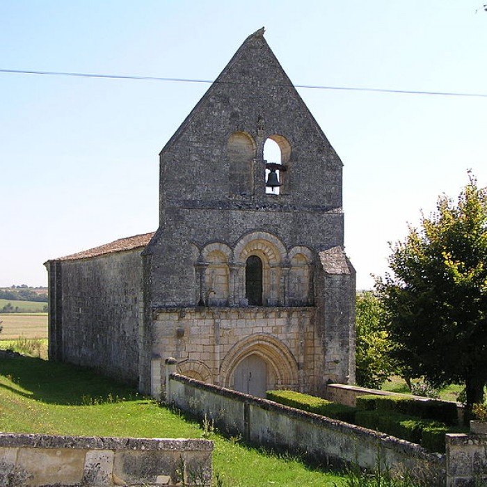 Photo de Église Saint-Pierre dÉraville