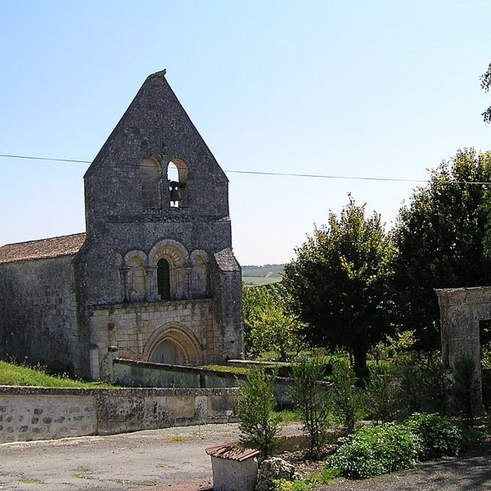 Photo de Église Saint-Pierre dÉraville