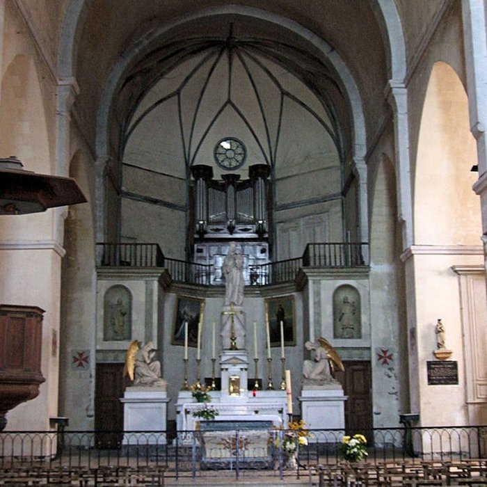 Photo de Église Saint-Pierre des Génovéfains