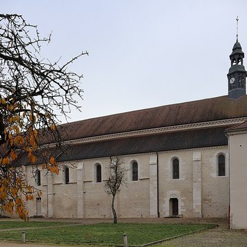 Église Saint-Pierre des Génovéfains