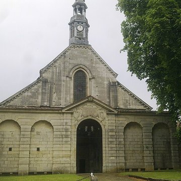 Église Saint-Pierre des Génovéfains