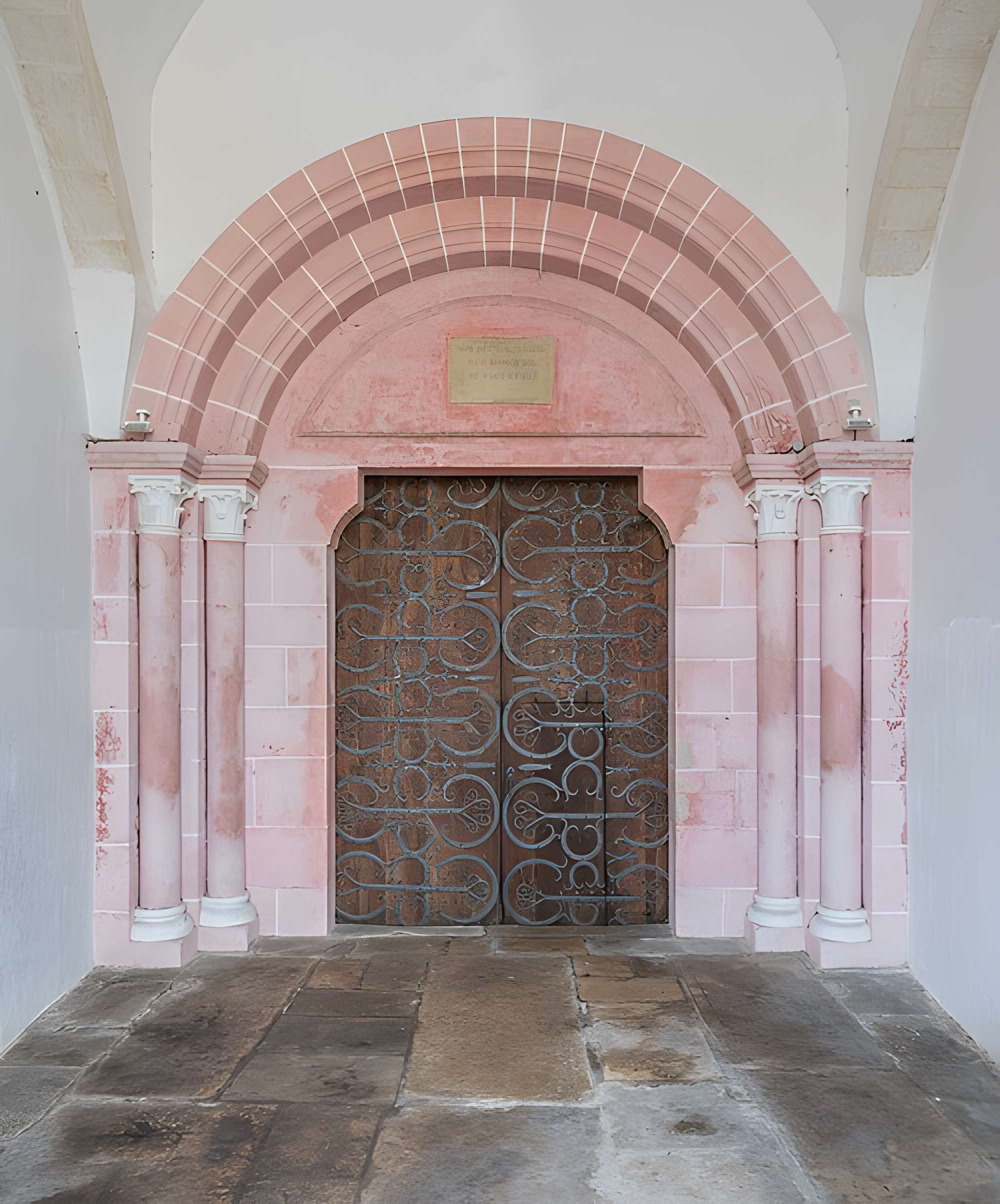 Église Saint-Pierre des Génovéfains