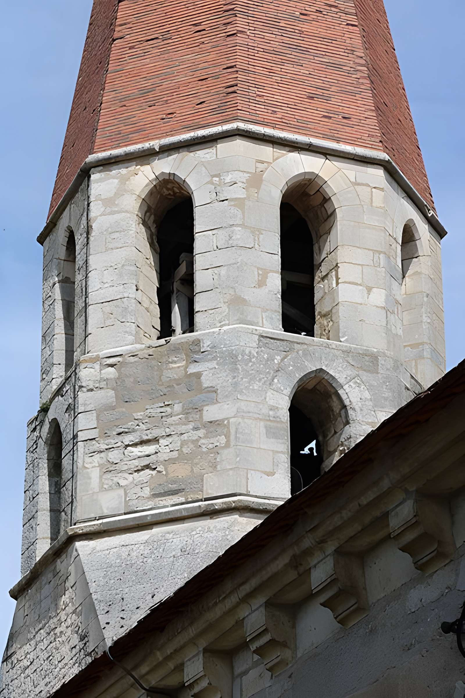 Église Saint-Pierre d'Escolives-Sainte-Camille