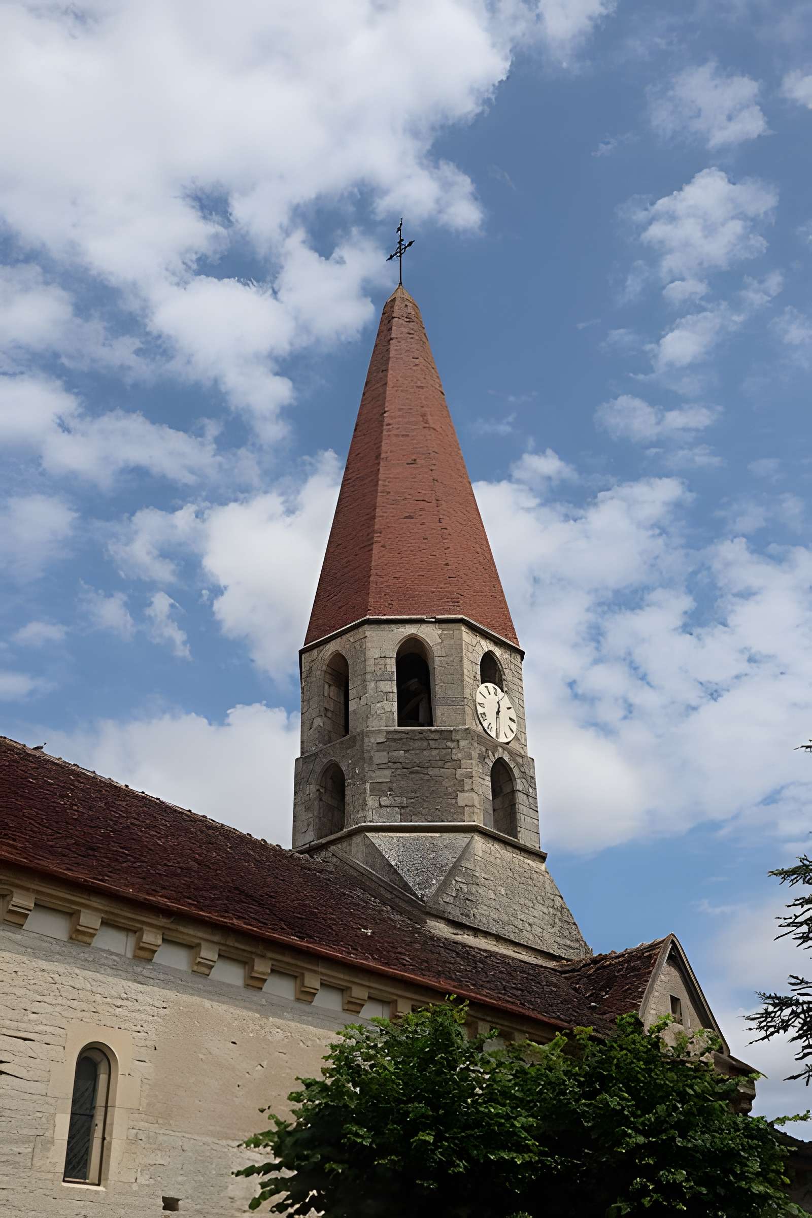 Église Saint-Pierre d'Escolives-Sainte-Camille