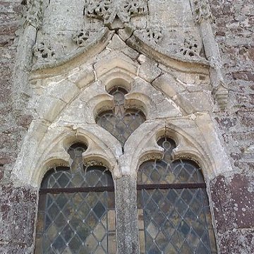 Église Saint-Pierre du Mesnil-Aubert