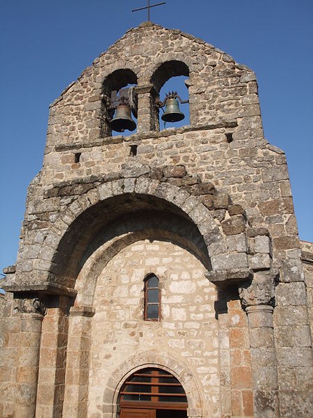 Photo de Église Saint-Pierre du Monteil du Crestet