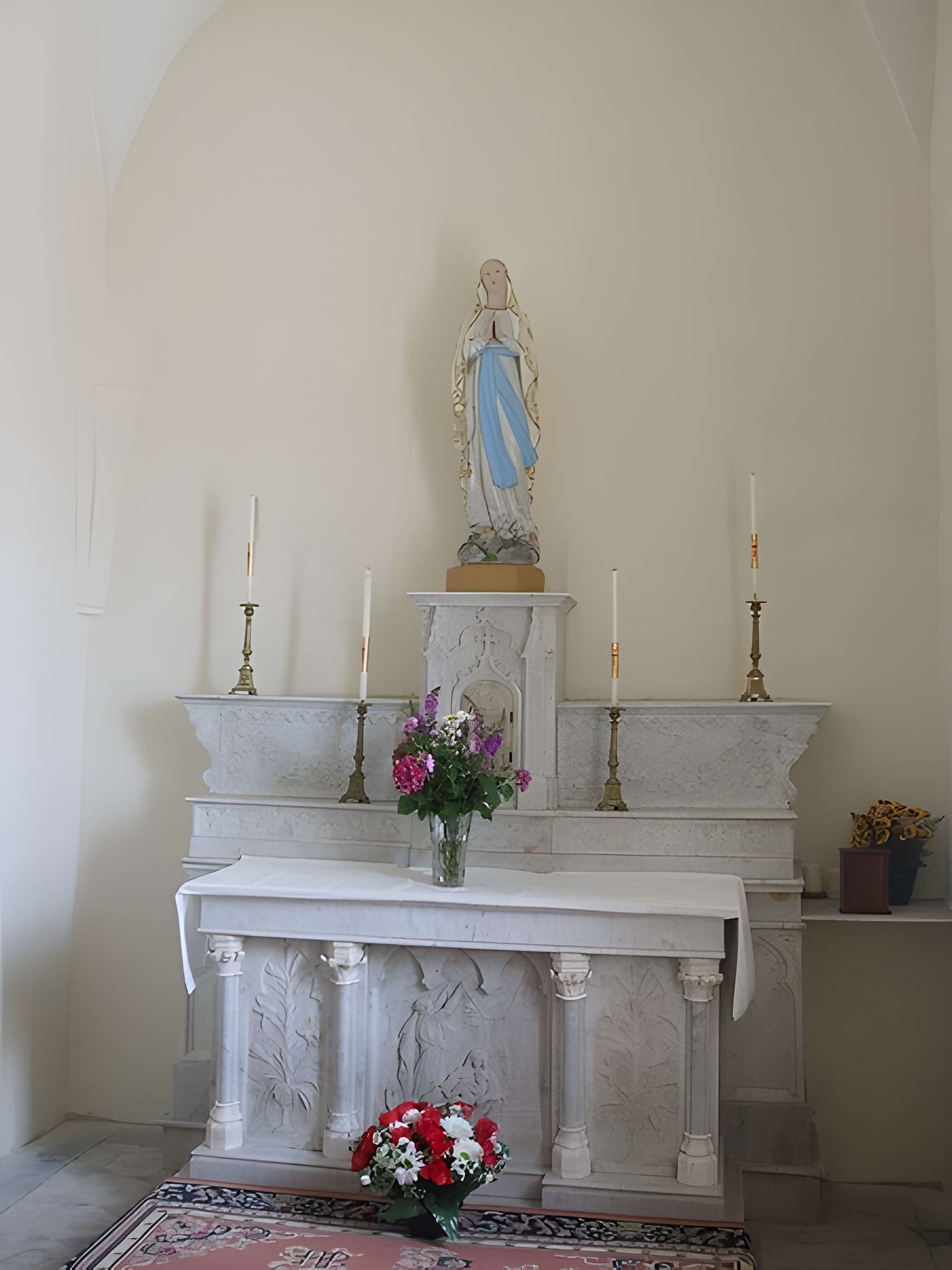 Église Saint-Pierre du Monteil du Crestet