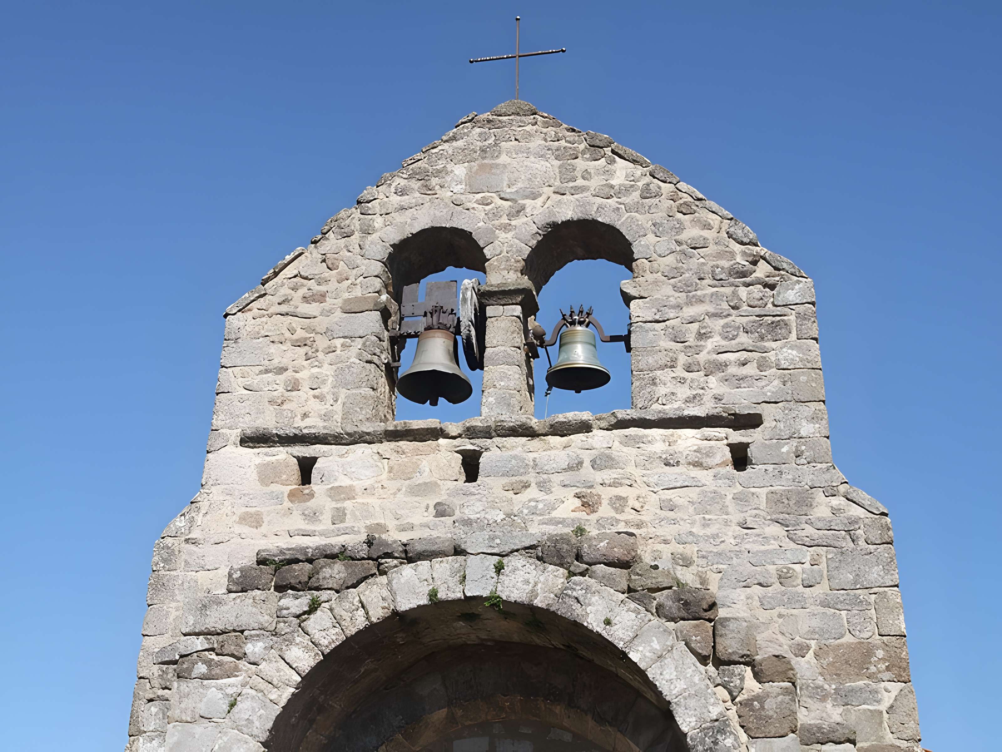 Église Saint-Pierre du Monteil du Crestet