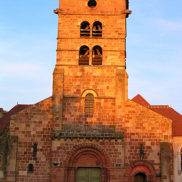 Photo de Église Saint-Pierre dYzeure