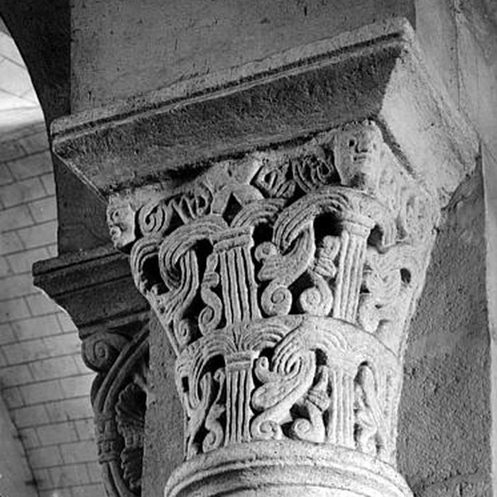 Photo de Église Saint-Pierre dYzeure