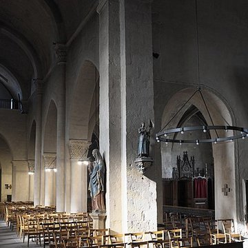 Église Saint-Pierre dYzeure