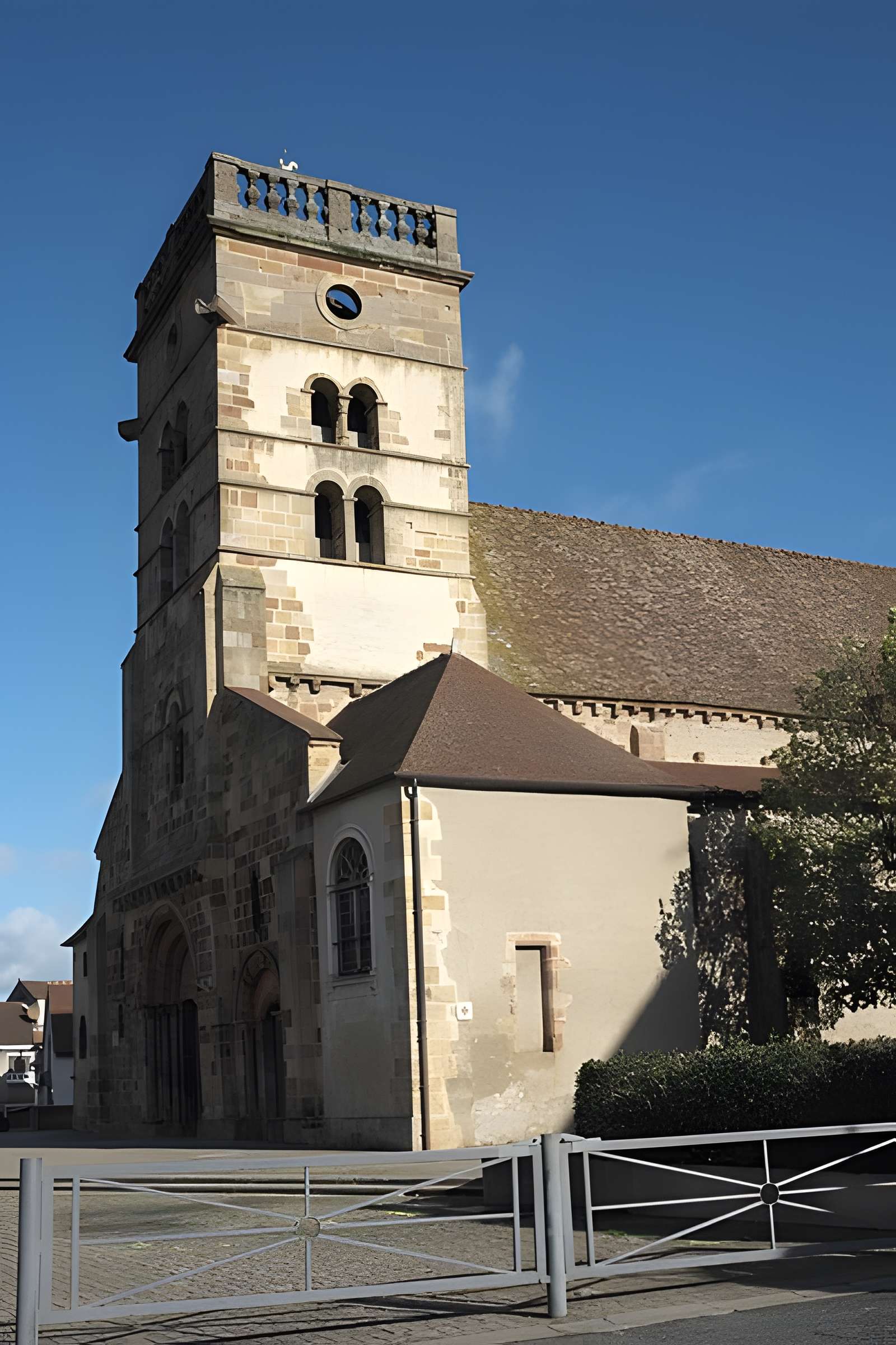 Église Saint-Pierre d'Yzeure
