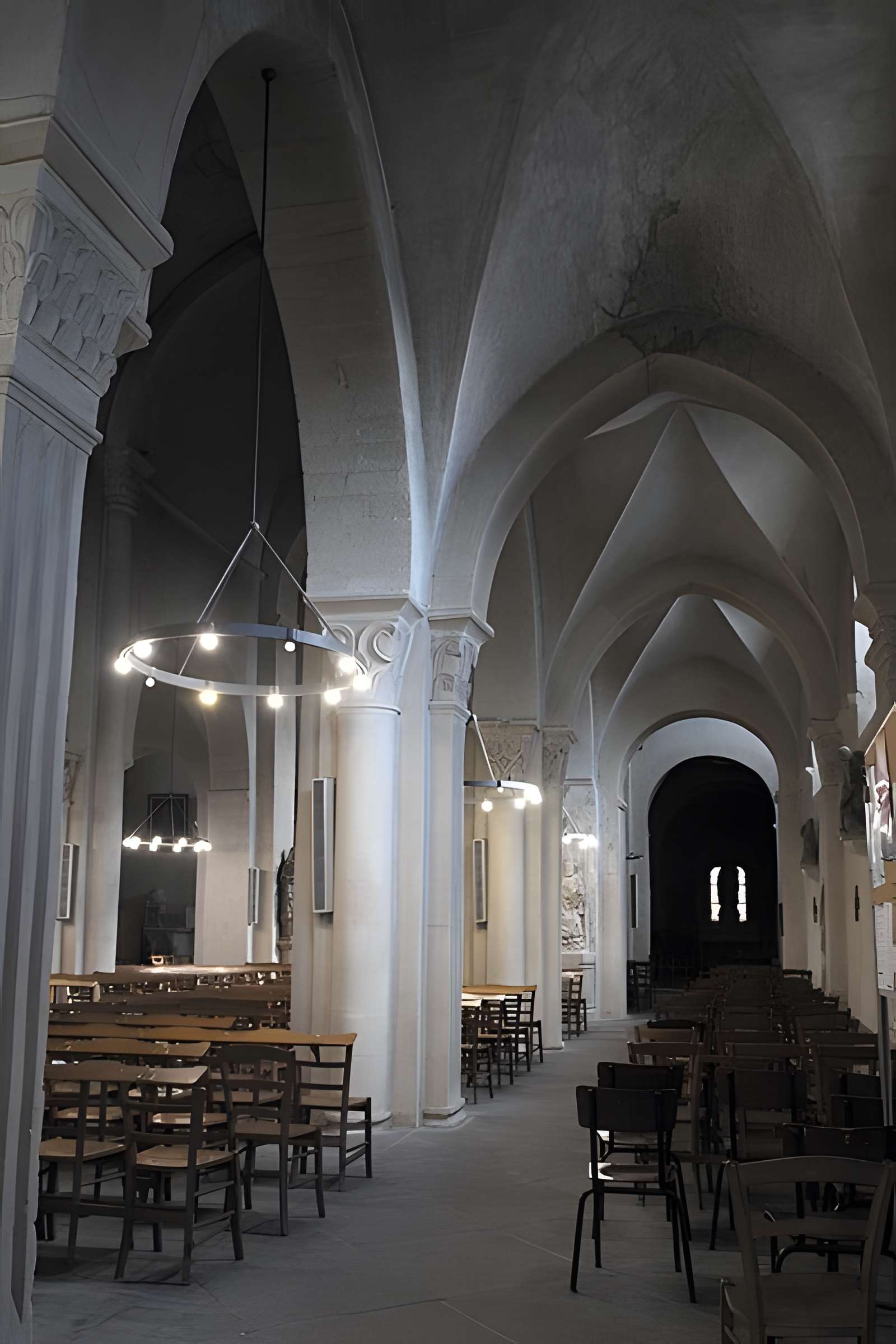 Église Saint-Pierre d'Yzeure
