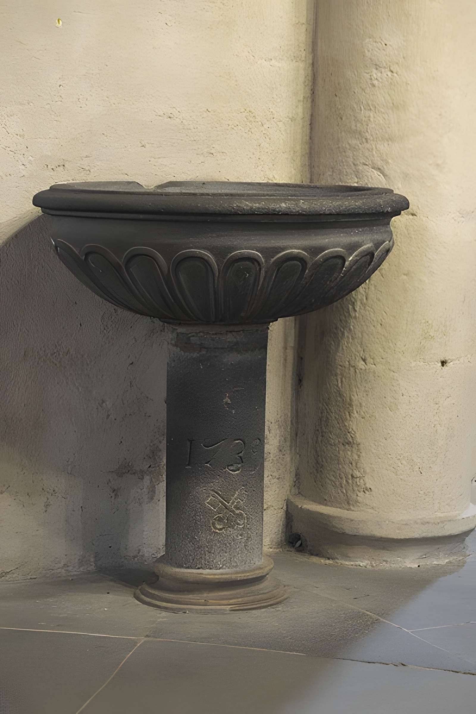 Église Saint-Pierre d'Yzeure