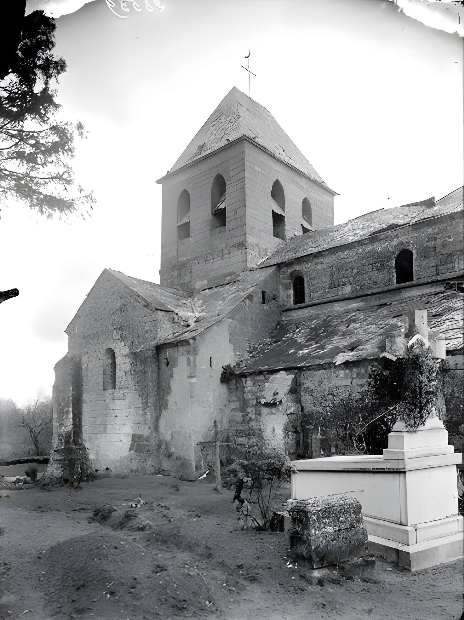 Église Saint-Pierre-aux-Liens de Chivy-lès-Étouvelles