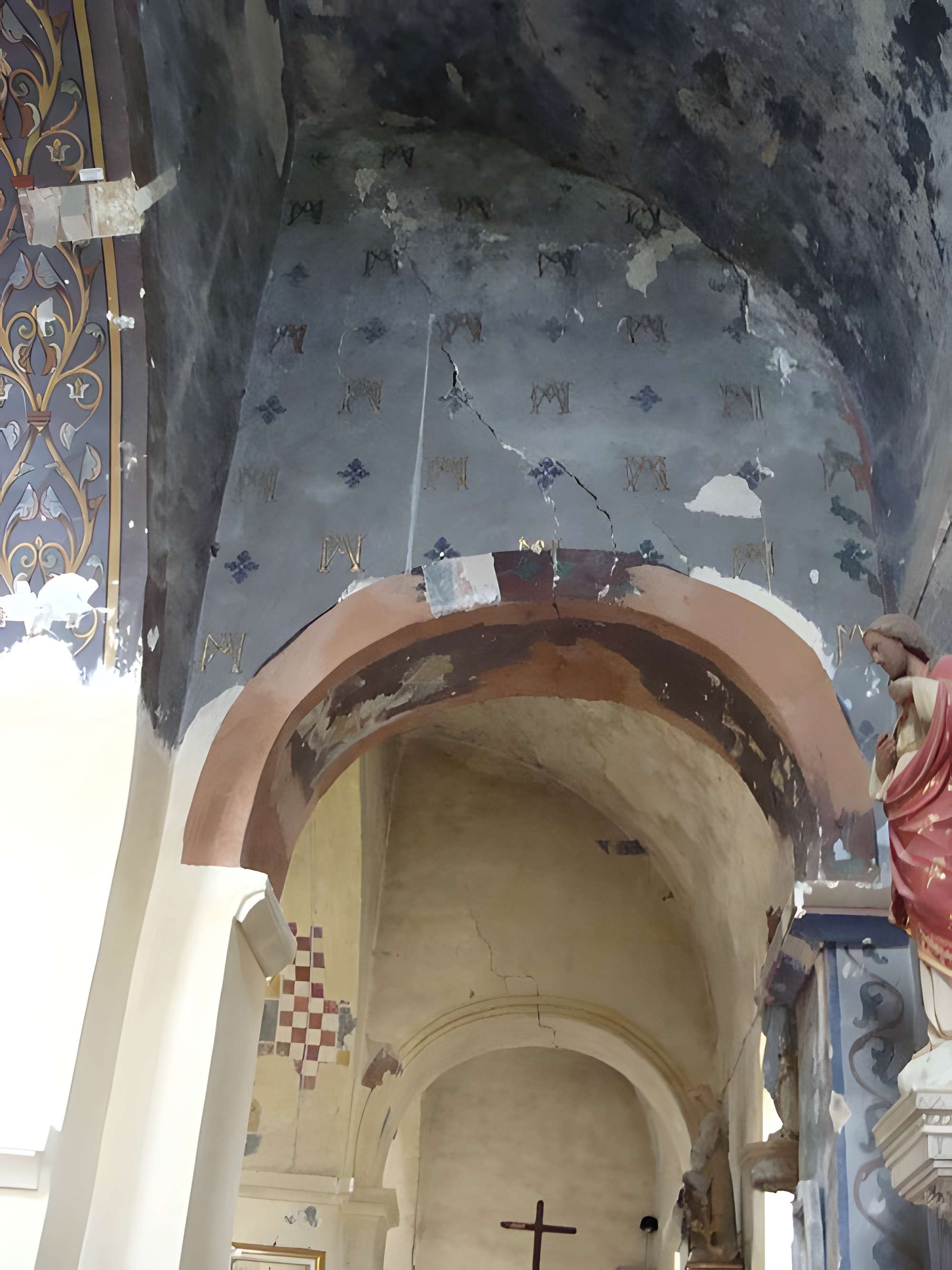 Église Saint-Pierre-aux-Liens de Moissat-Bas