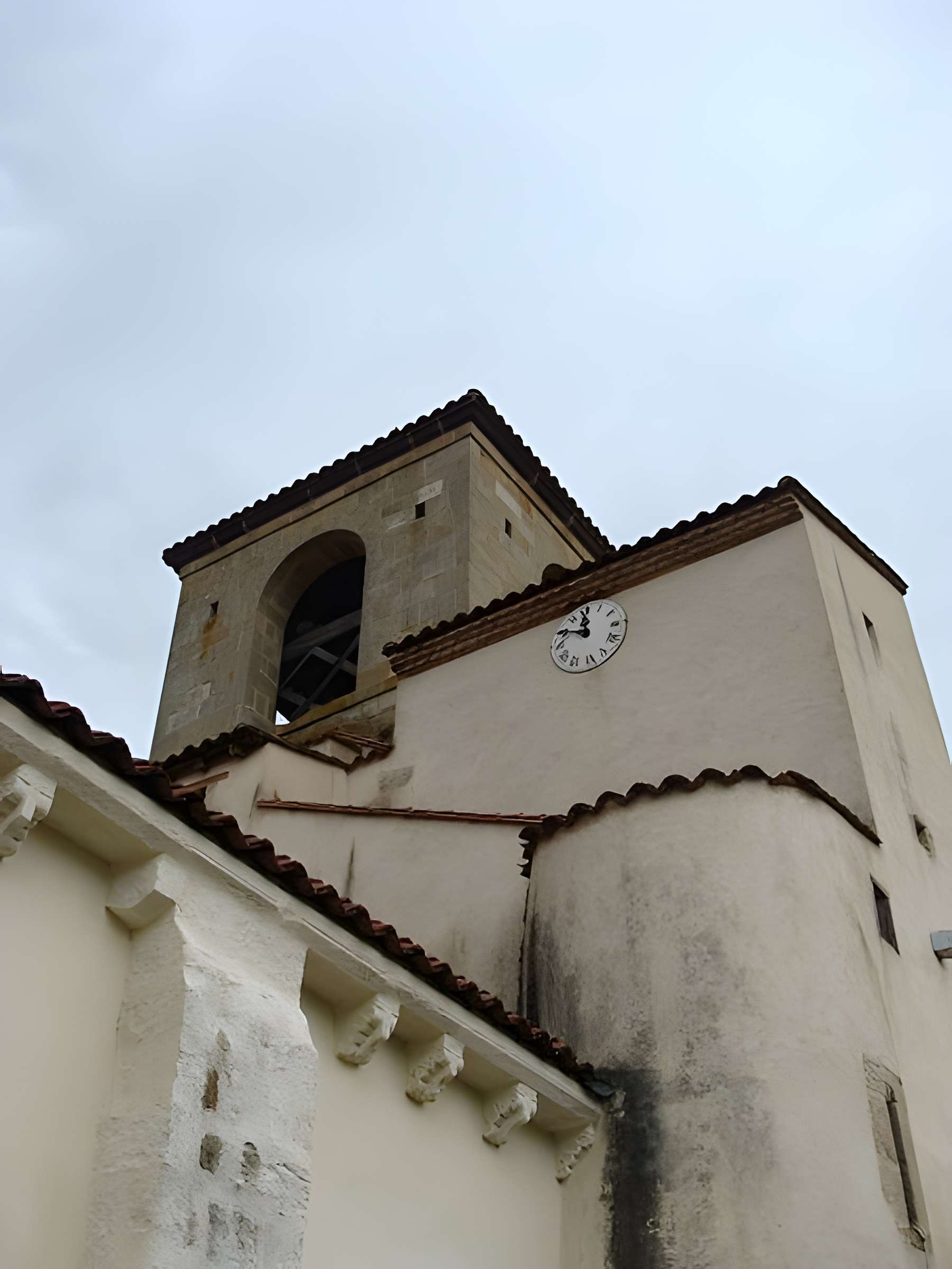 Église Saint-Pierre-aux-Liens de Moissat-Bas