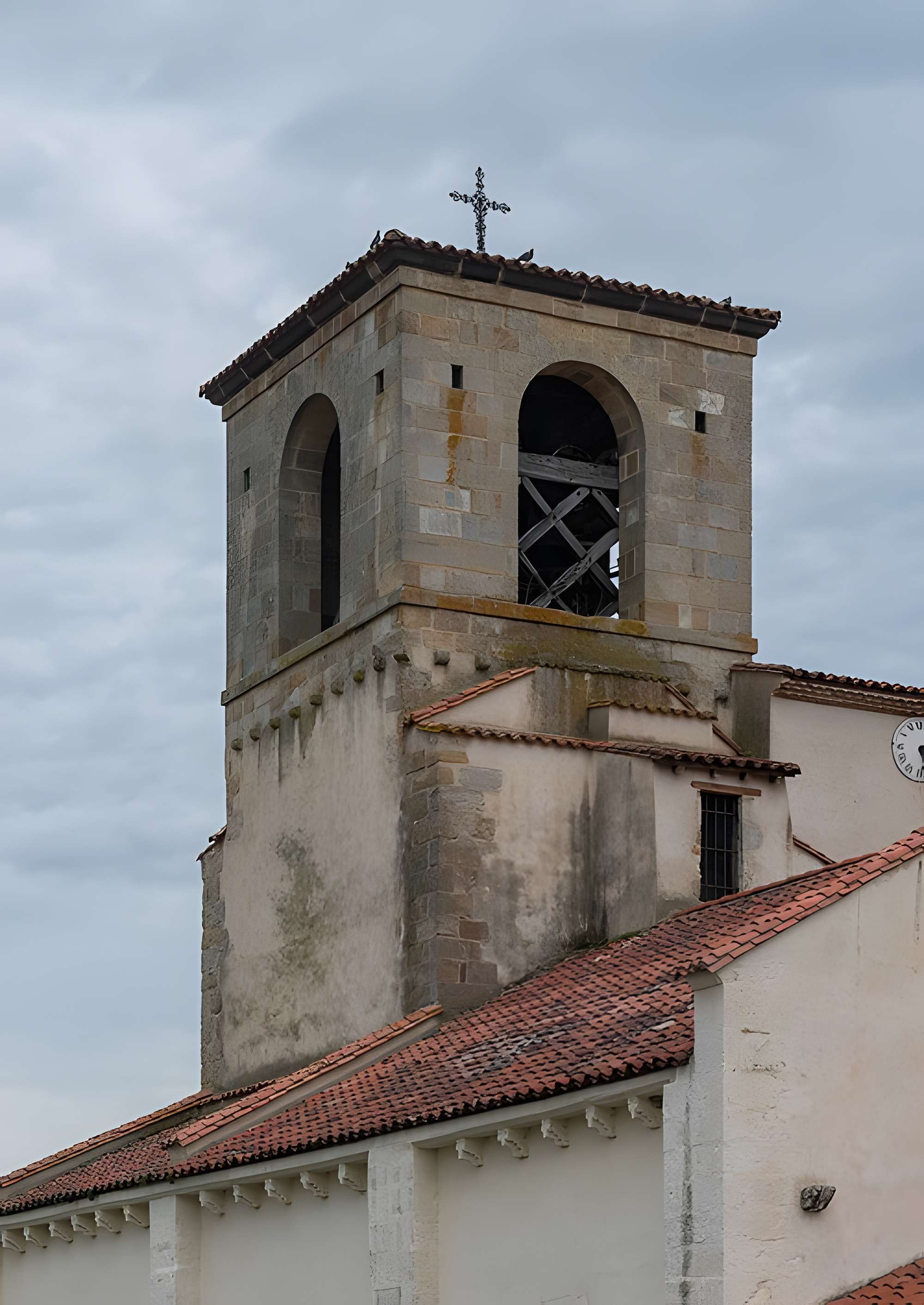 Église Saint-Pierre-aux-Liens de Moissat-Bas