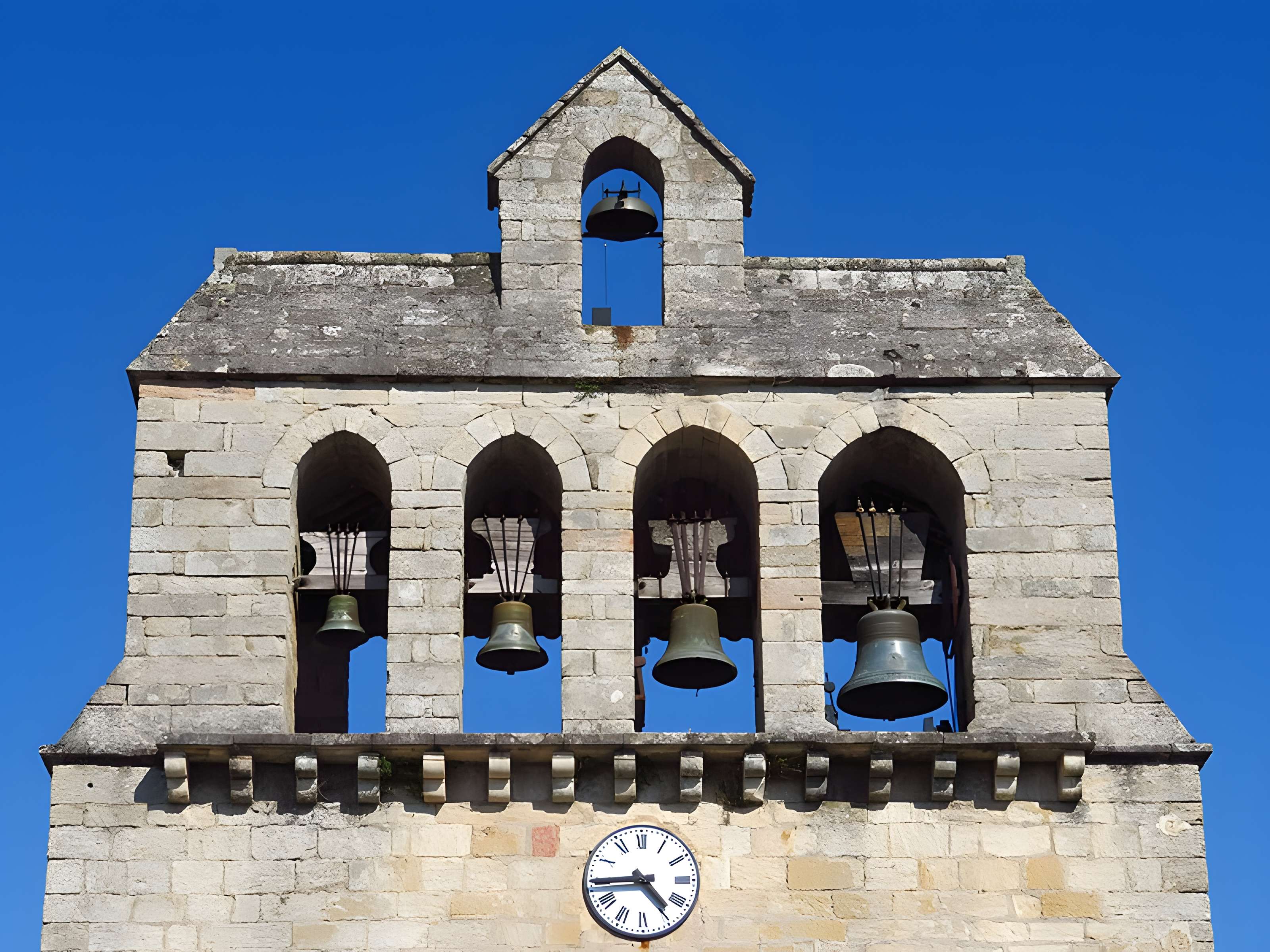 Église Saint-Pierre-aux-Liens de Payzac