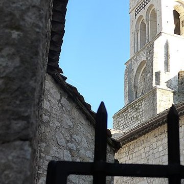 Église Saint-Pierre-aux-Liens de Ruoms