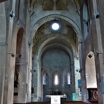 Église Saint-Pierre-aux-Liens de Ruoms