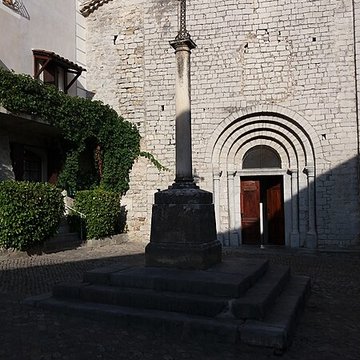 Église Saint-Pierre-aux-Liens de Ruoms