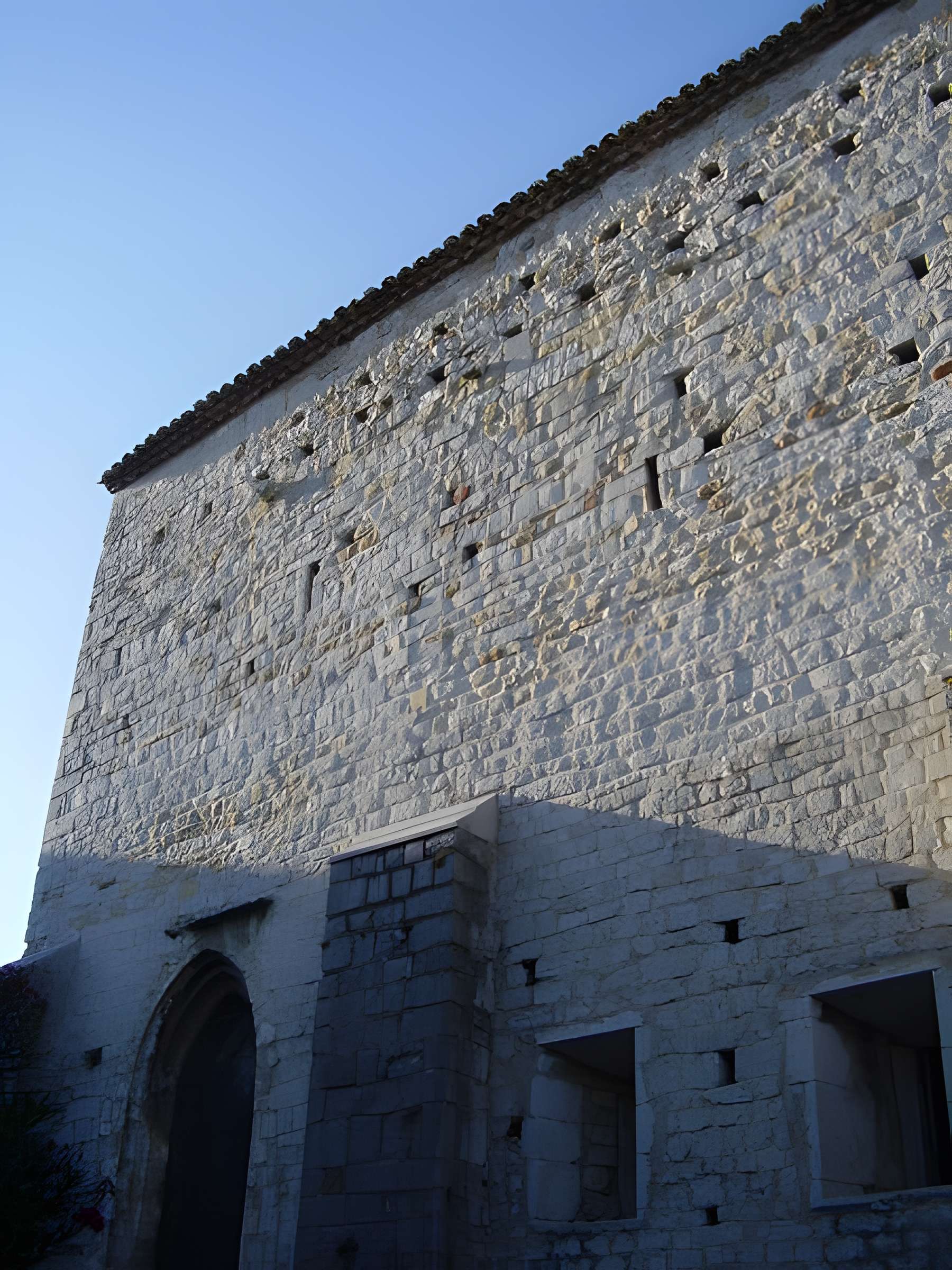 Église Saint-Pierre-aux-Liens de Ruoms