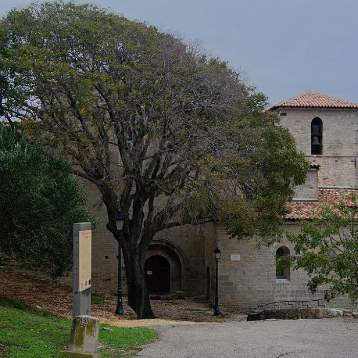 Photo de Église Saint-Pierre-aux-Liens de Six-Fours-les-Plages