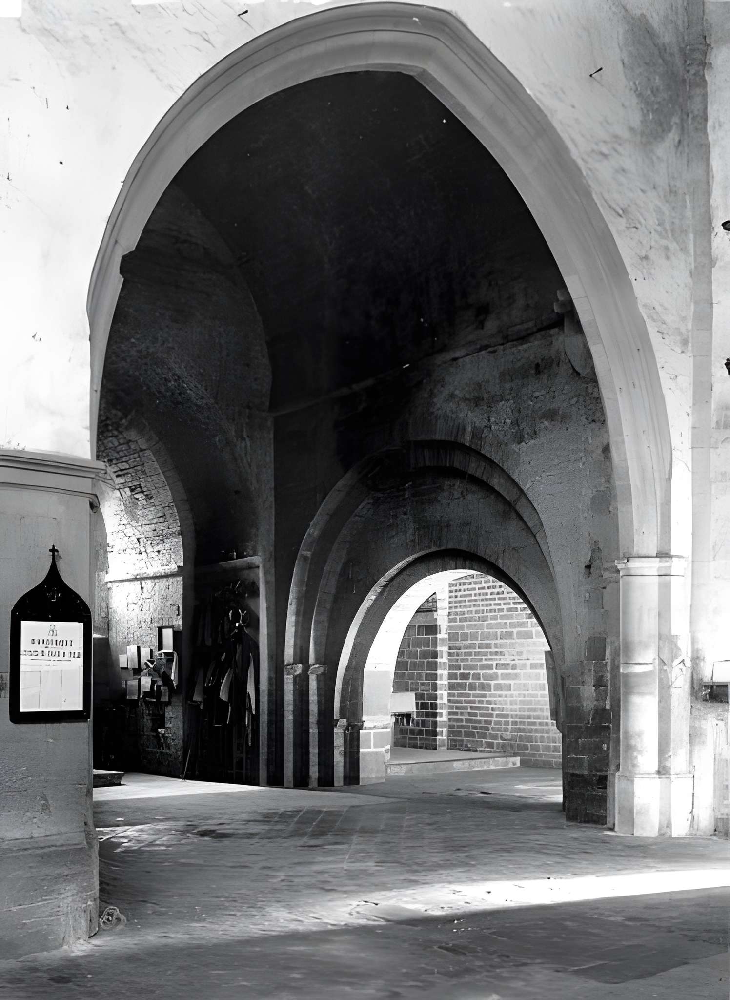 Église Saint-Pierre-aux-Liens de Six-Fours-les-Plages
