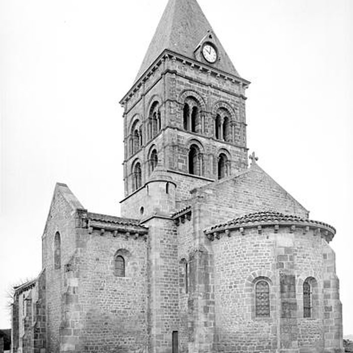 Photo de Église Saint-Pierre-aux-Liens de Varenne-lArconce