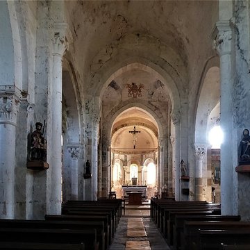 Église Saint-Pierre-aux-Liens de Varenne-lArconce