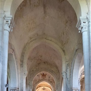 Église Saint-Pierre-aux-Liens de Varenne-lArconce