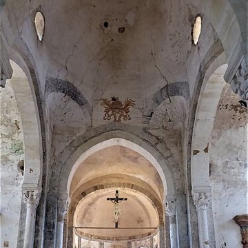 Église Saint-Pierre-aux-Liens de Varenne-lArconce