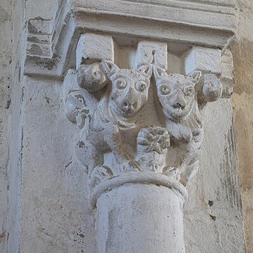 Église Saint-Pierre-aux-Liens de Varenne-lArconce
