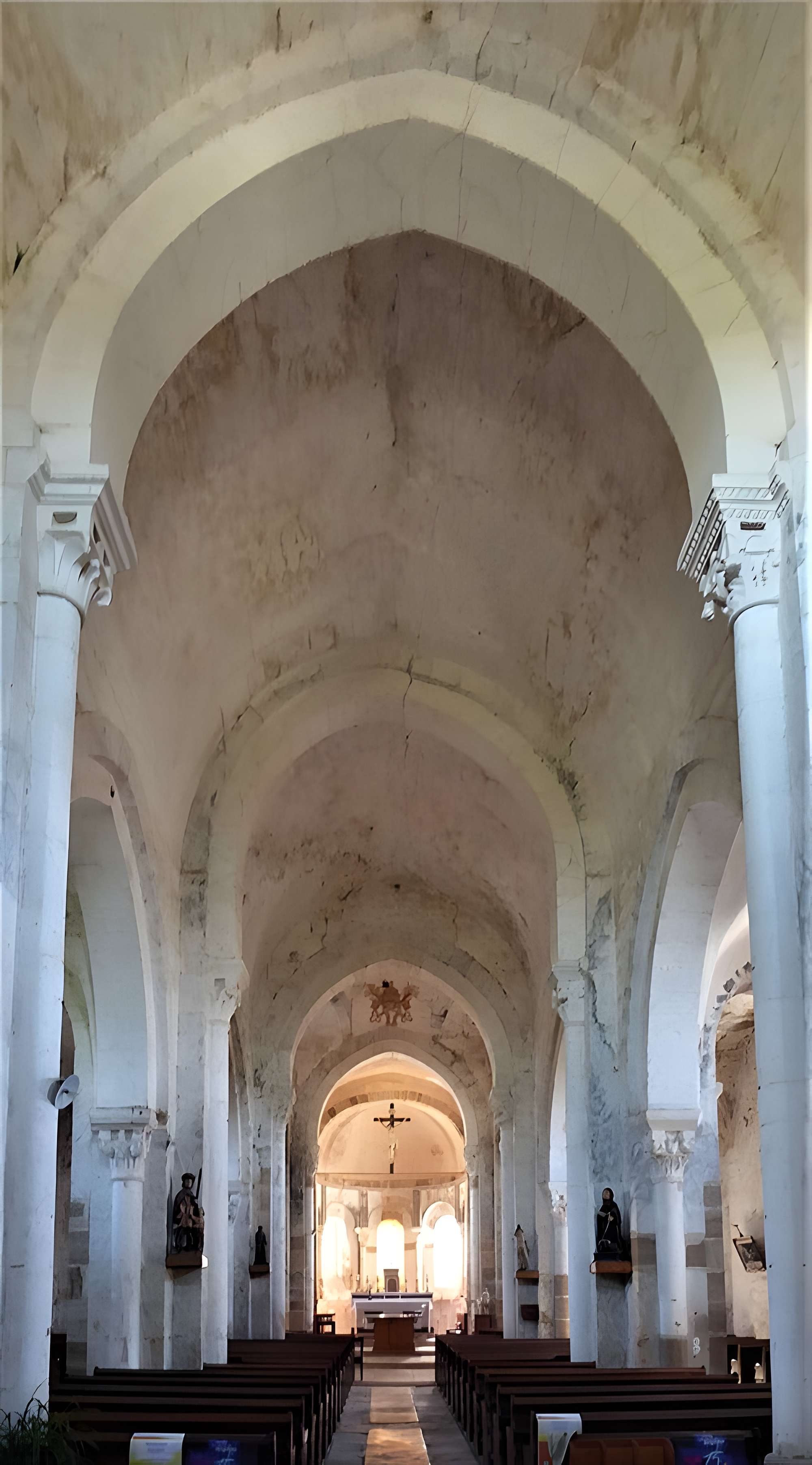 Église Saint-Pierre-aux-Liens de Varenne-l'Arconce