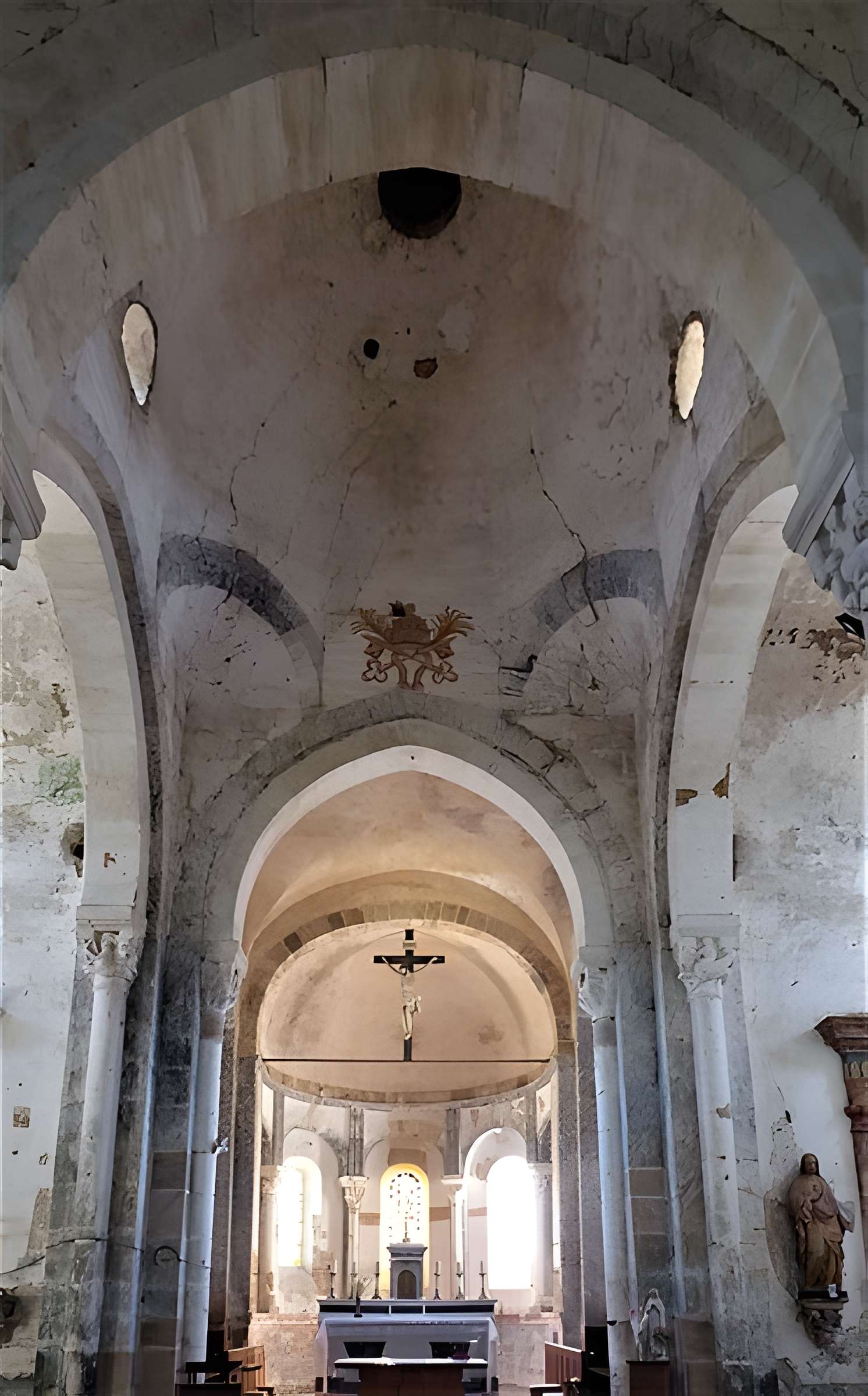 Église Saint-Pierre-aux-Liens de Varenne-l'Arconce