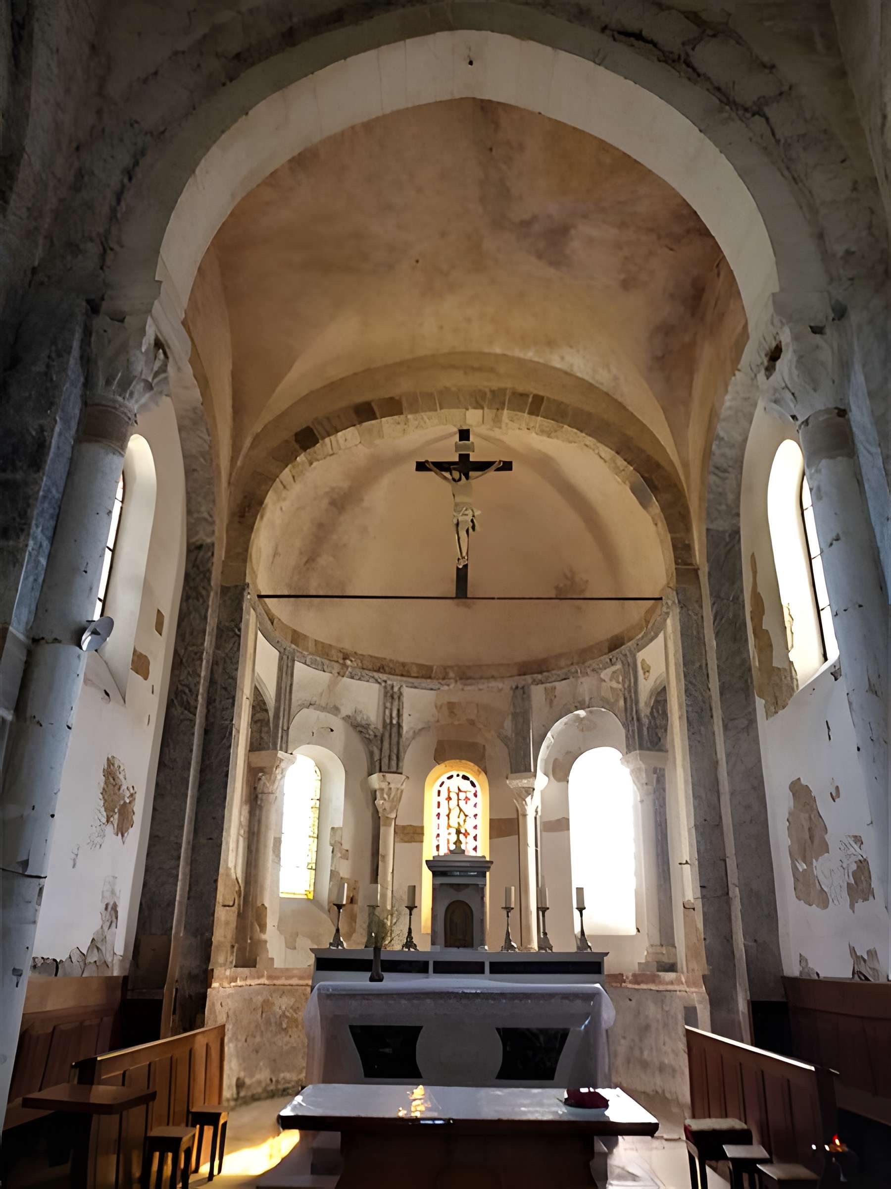 Église Saint-Pierre-aux-Liens de Varenne-l'Arconce