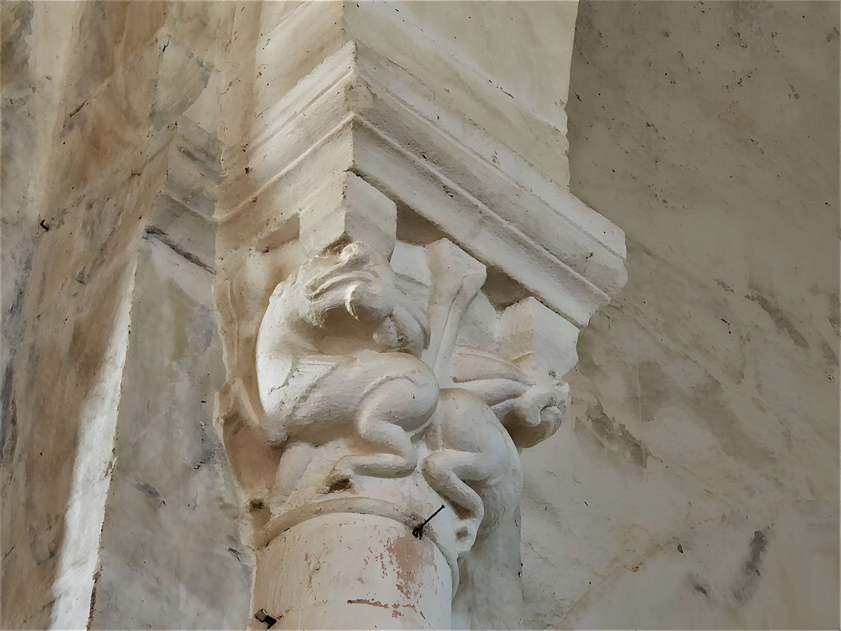 Église Saint-Pierre-aux-Liens de Varenne-l'Arconce