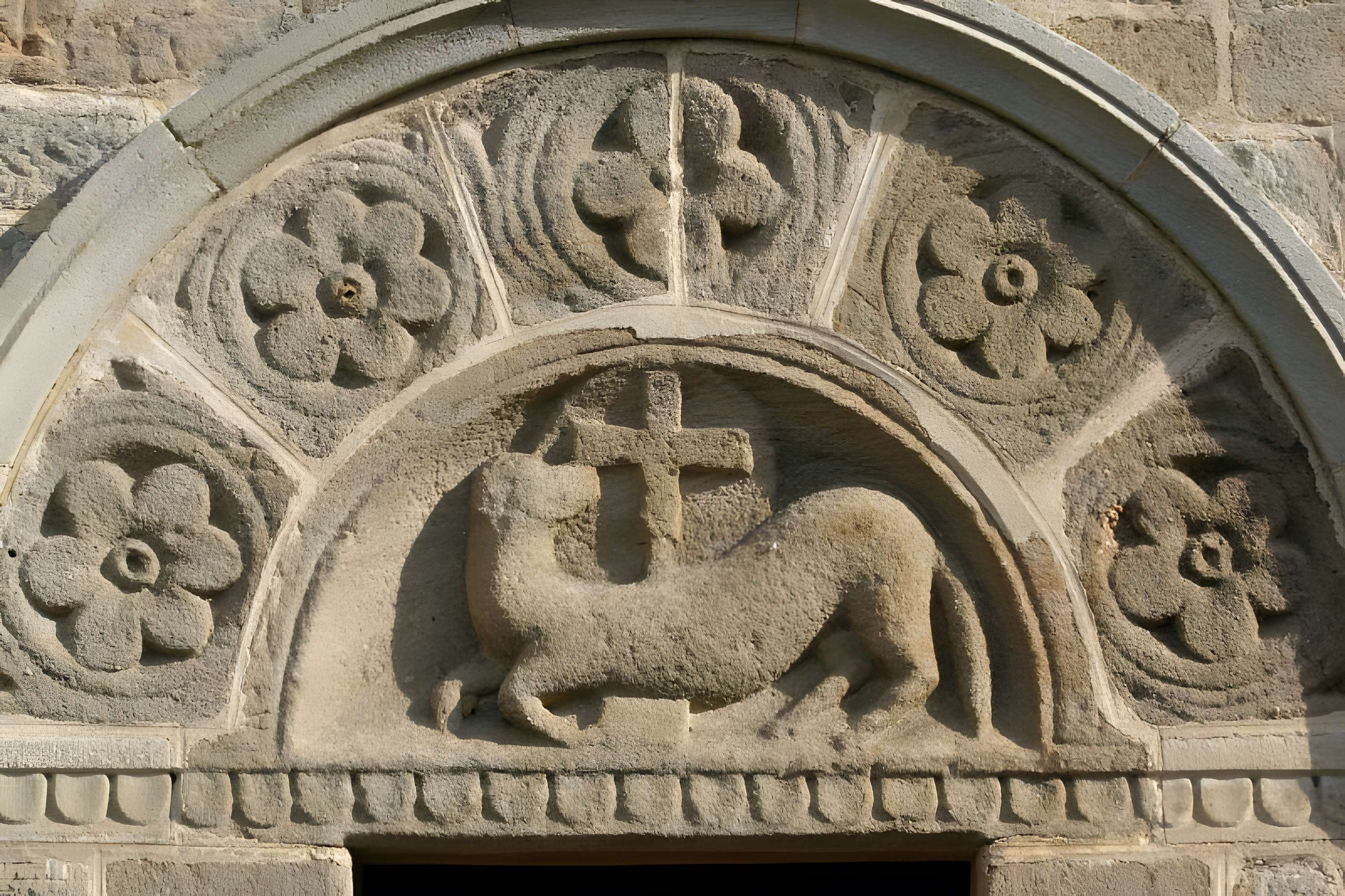 Église Saint-Pierre-aux-Liens de Varenne-l'Arconce