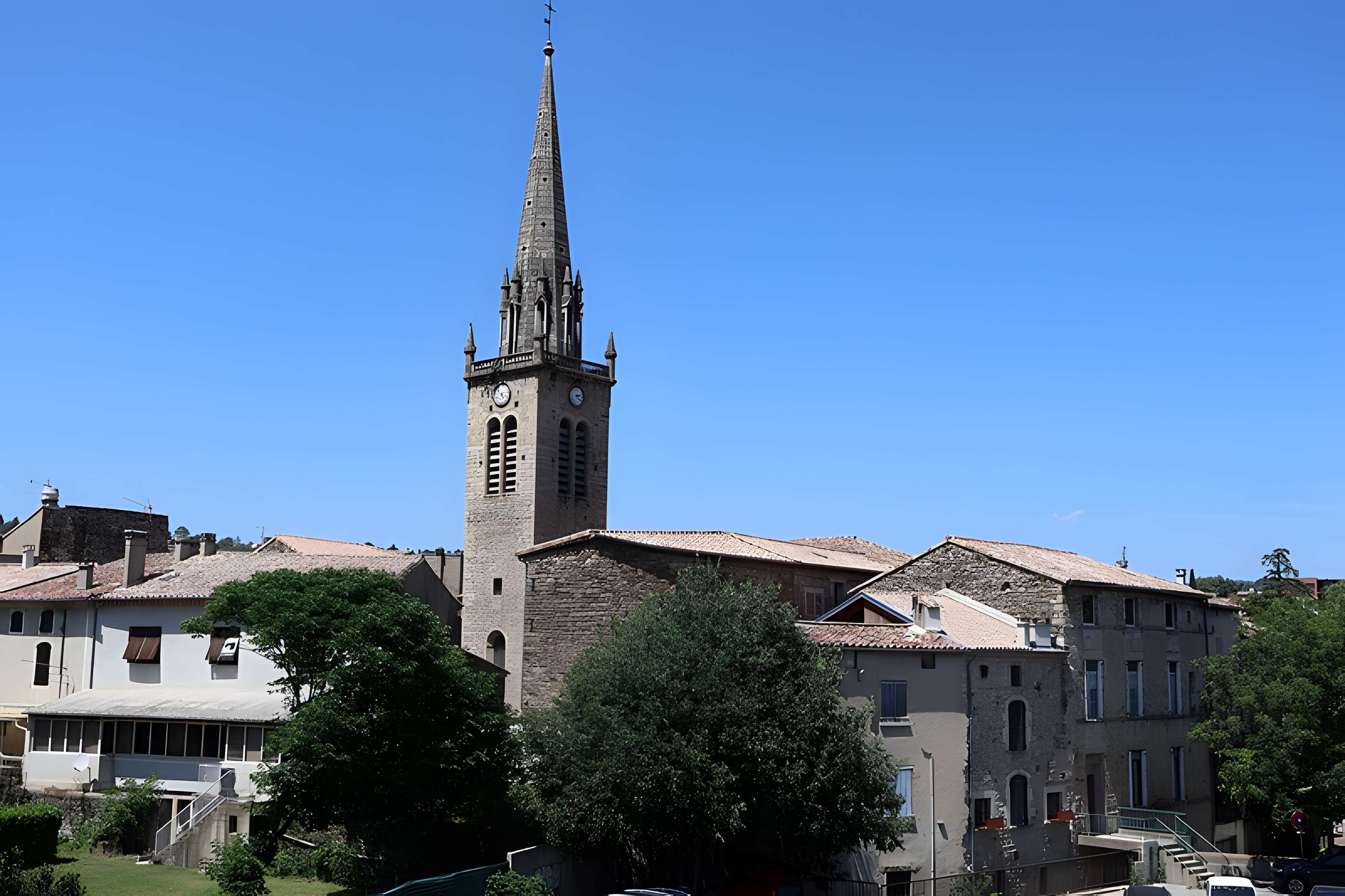 Église Saint-Pierre-aux-Liens des Vans