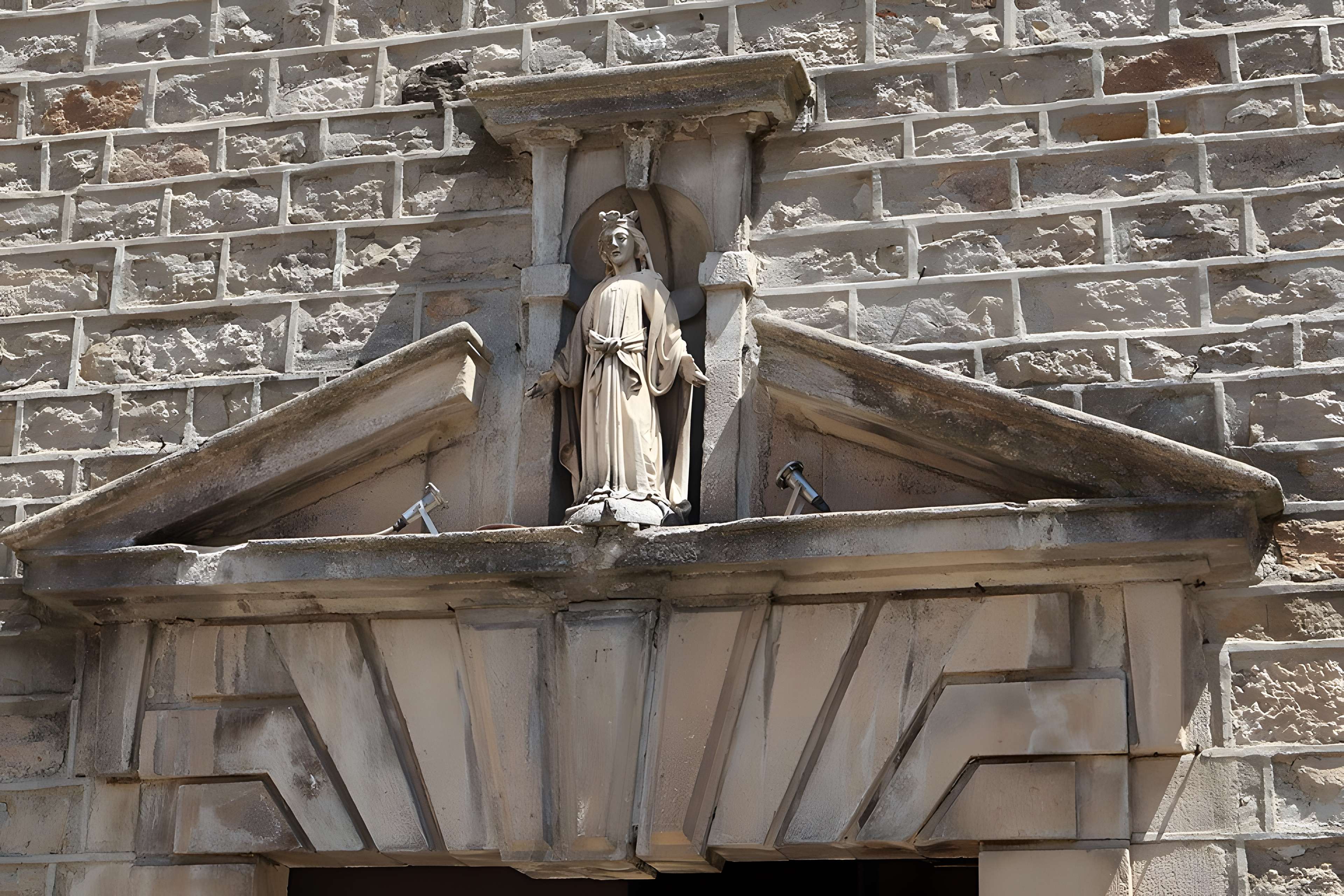 Église Saint-Pierre-aux-Liens des Vans