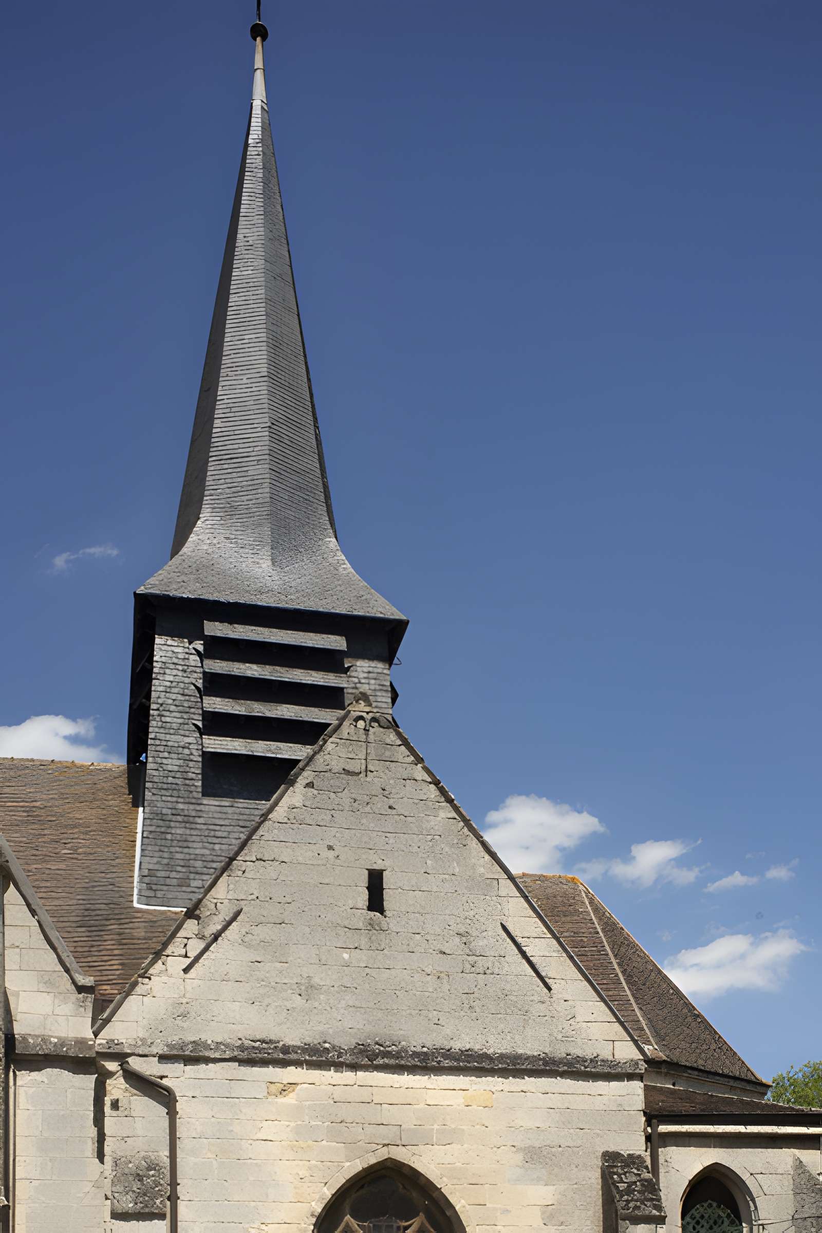 Église Saint-Pierre-ès-Liens de Blérancourt