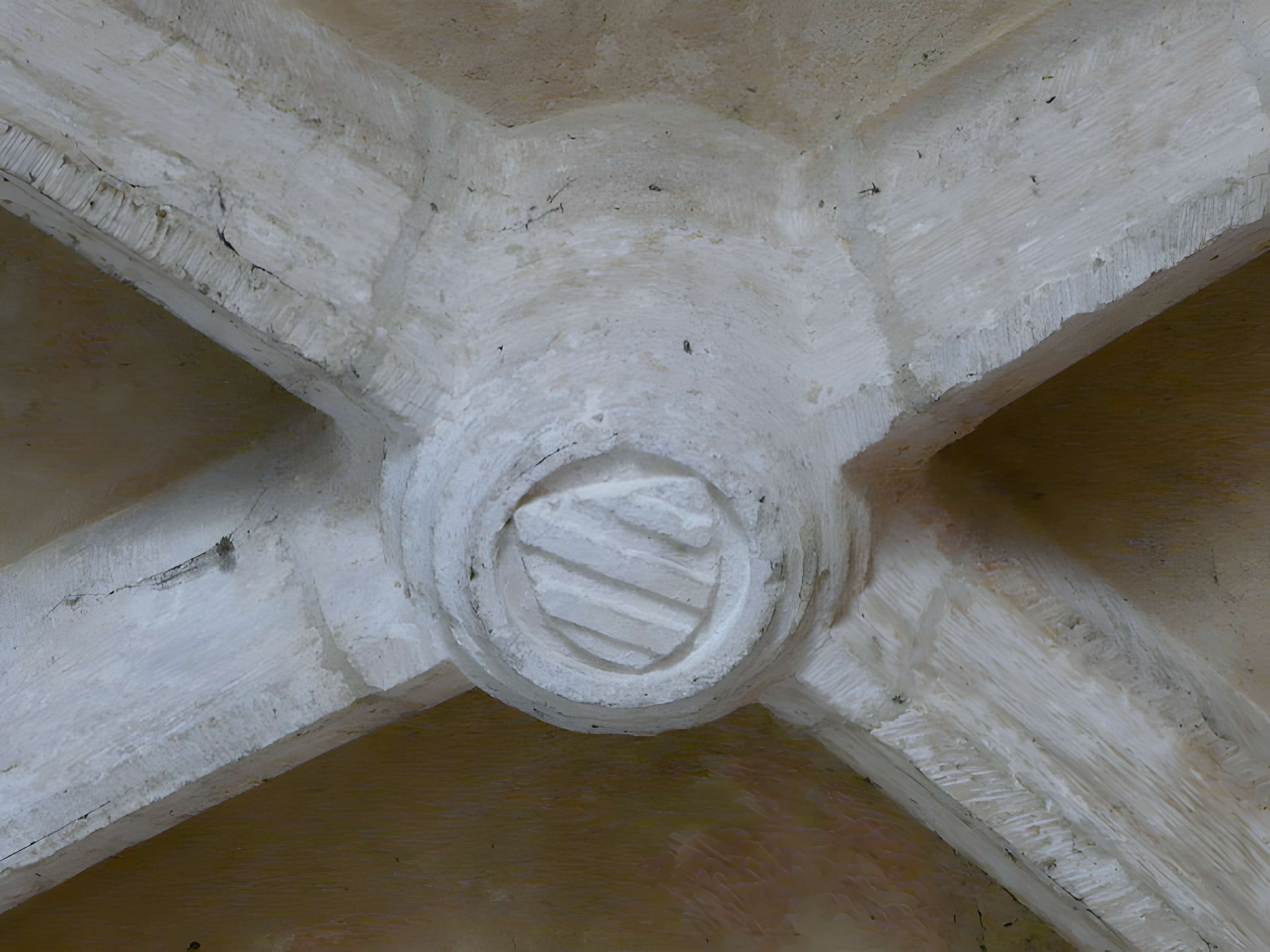 Église Saint-Pierre-ès-Liens de Calviac-en-Périgord