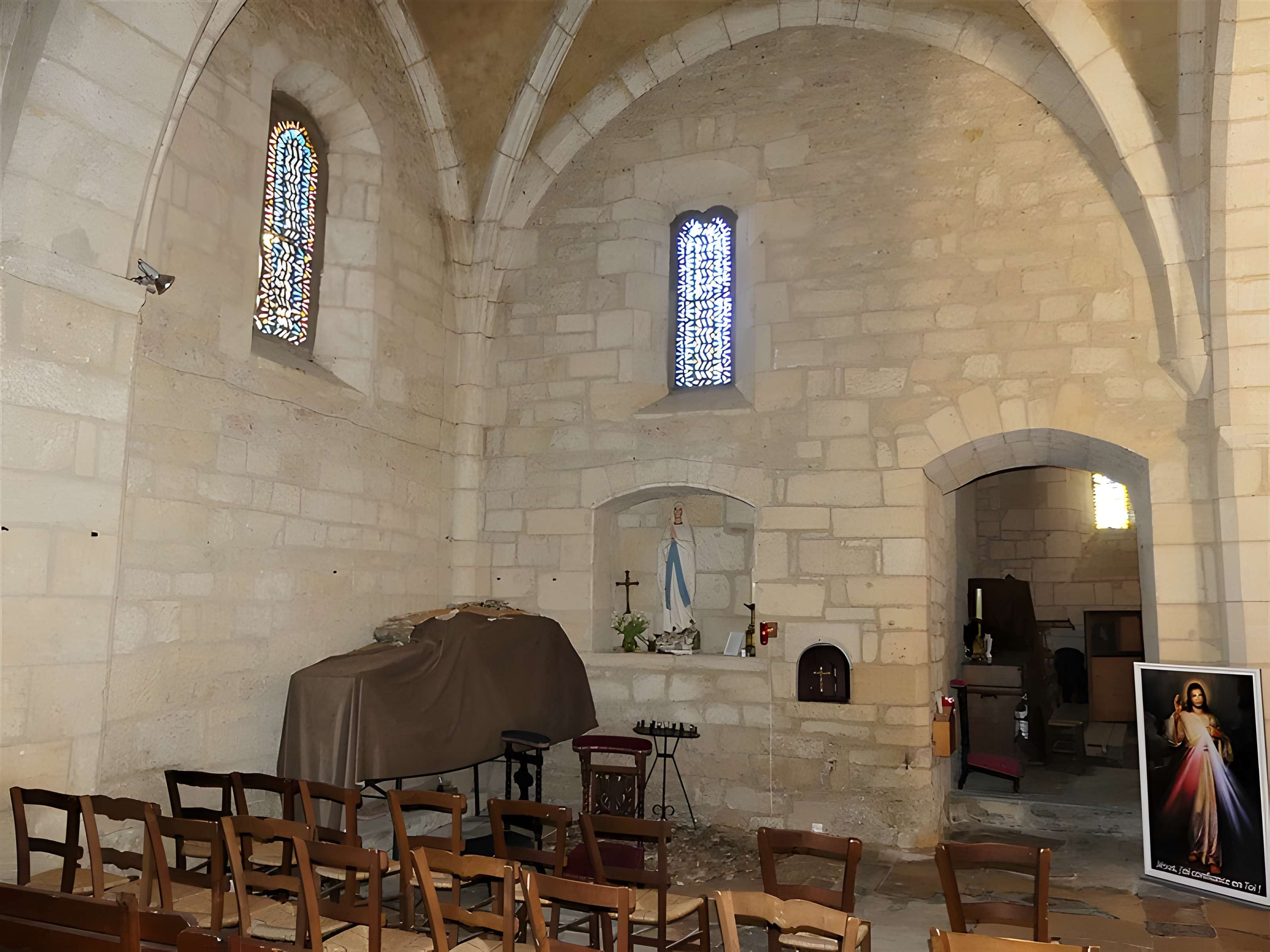 Église Saint-Pierre-ès-Liens de Calviac-en-Périgord