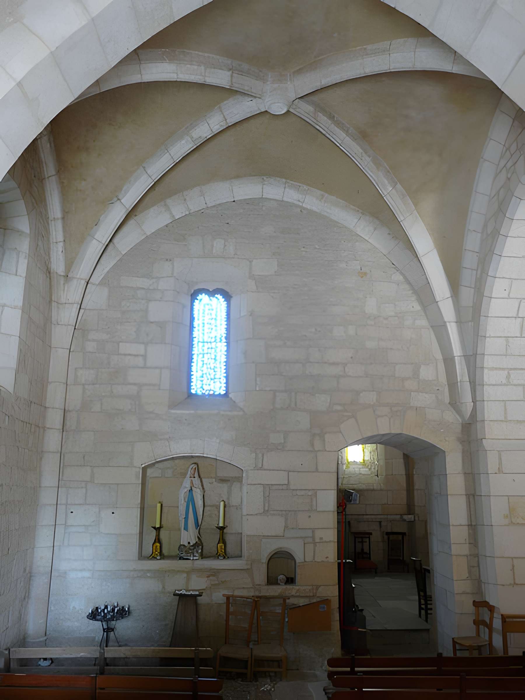 Église Saint-Pierre-ès-Liens de Calviac-en-Périgord