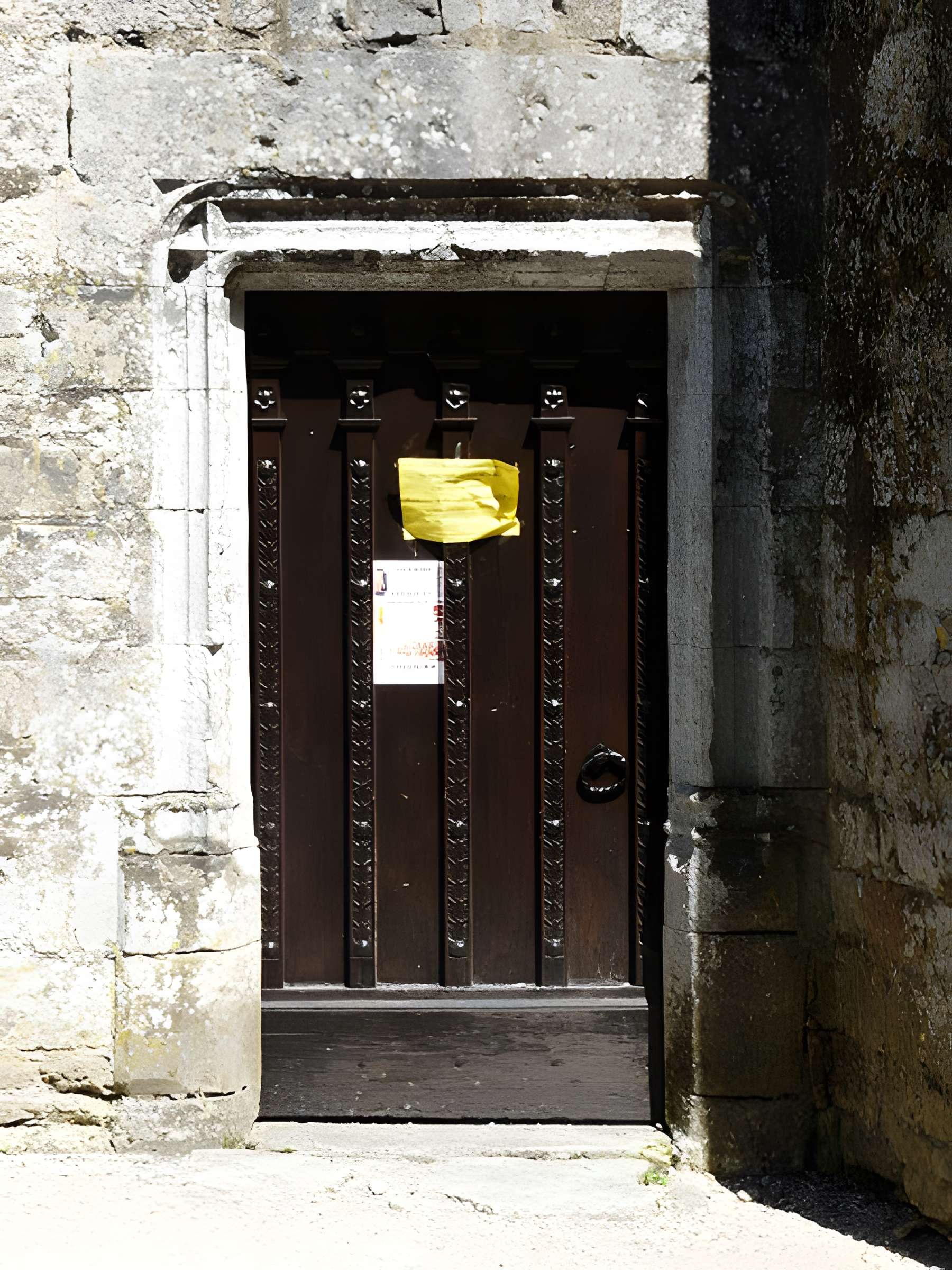 Église Saint-Pierre-ès-Liens de Calviac-en-Périgord