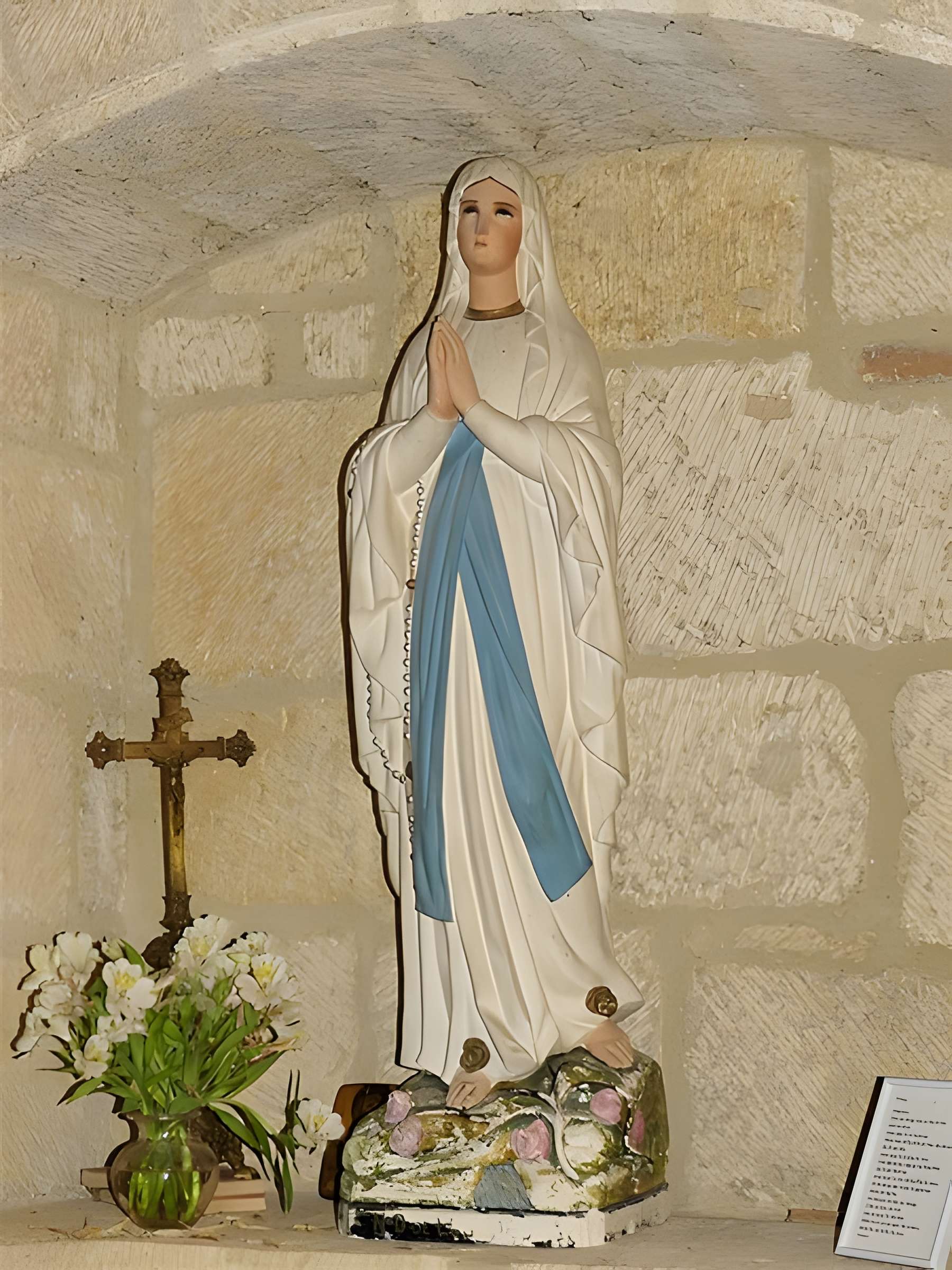 Église Saint-Pierre-ès-Liens de Calviac-en-Périgord