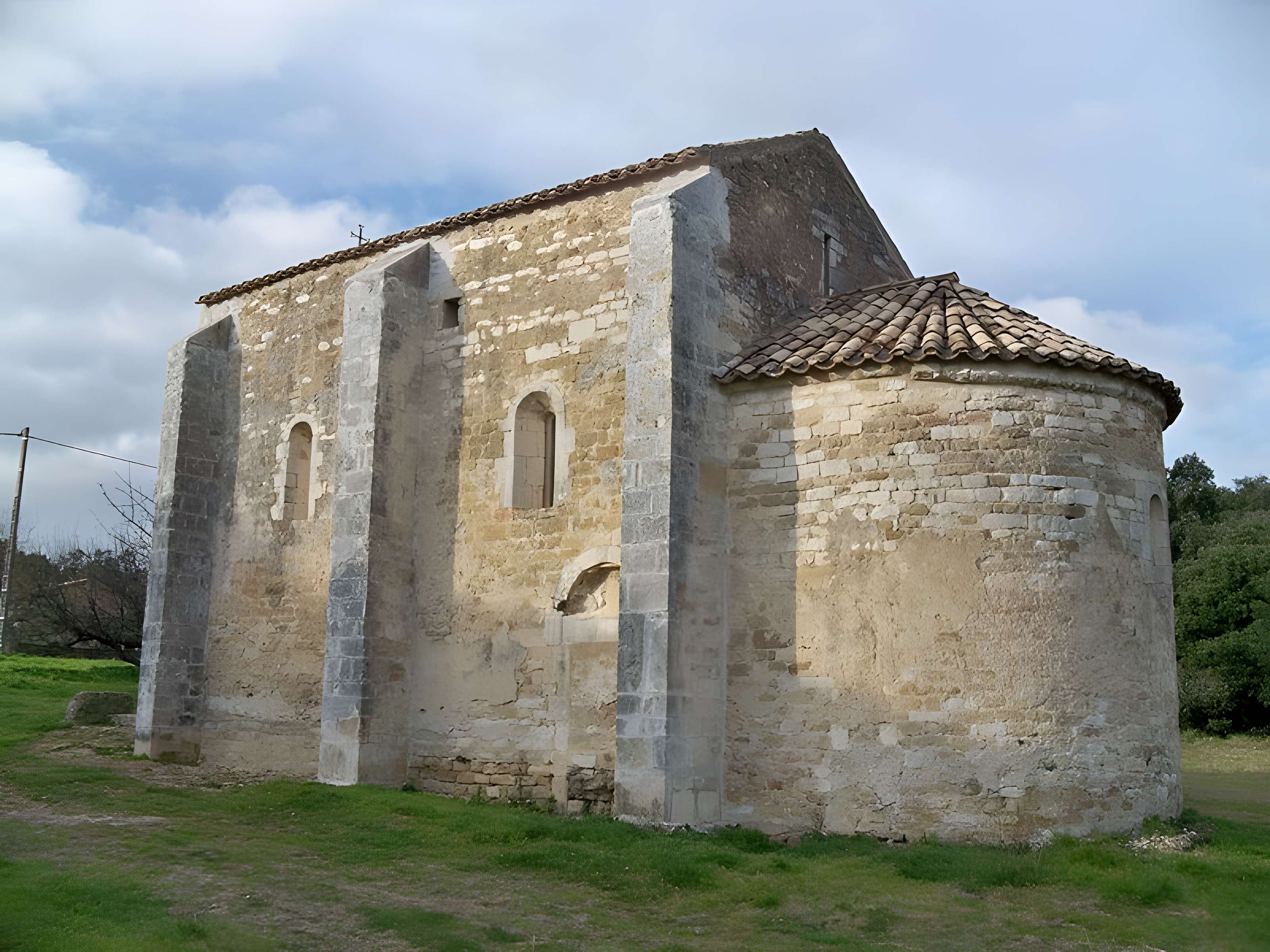 Église Saint-Pierre-ès-Liens de Colonzelle