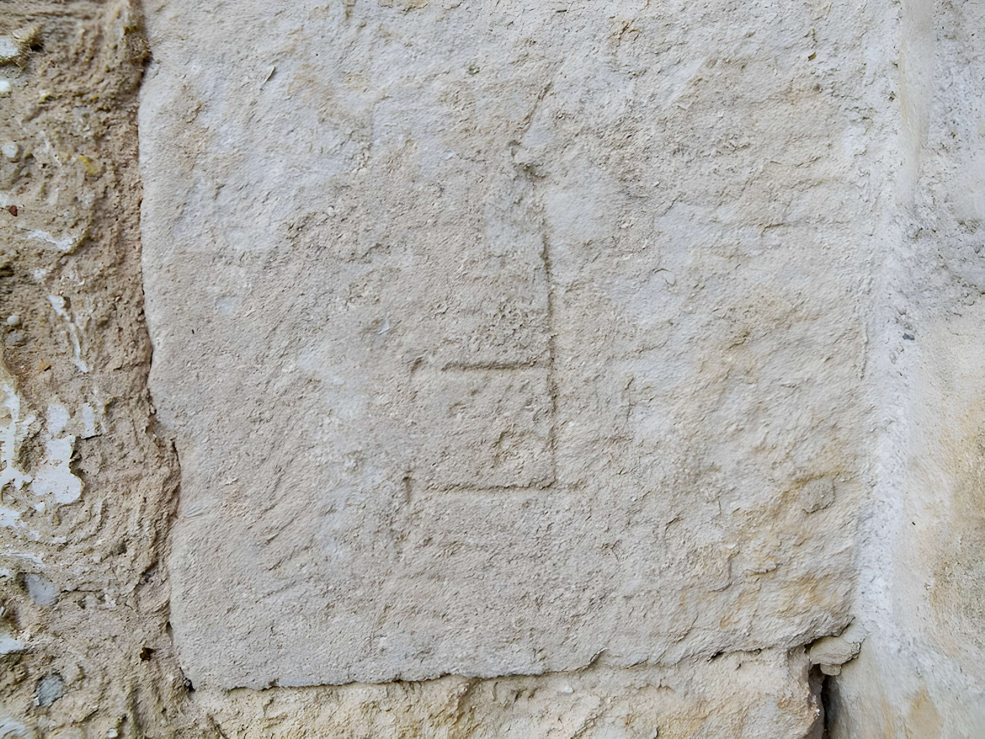 Église Saint-Pierre-ès-Liens de Colonzelle