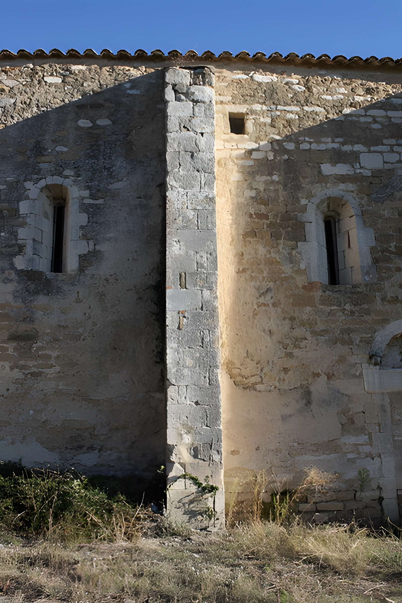 Église Saint-Pierre-ès-Liens de Colonzelle
